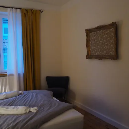 Bed & Breakfast Emmas *
